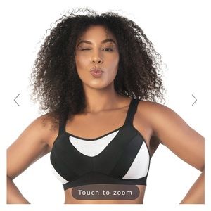 Parfait underwire sports bra 32G UK, 32I US
1 Black/White